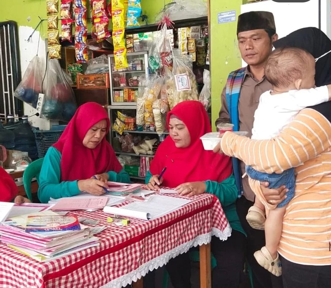 Kec Larangan Giat Pelayanan Kesehatan Balita Di Posyandu Semangka Rw