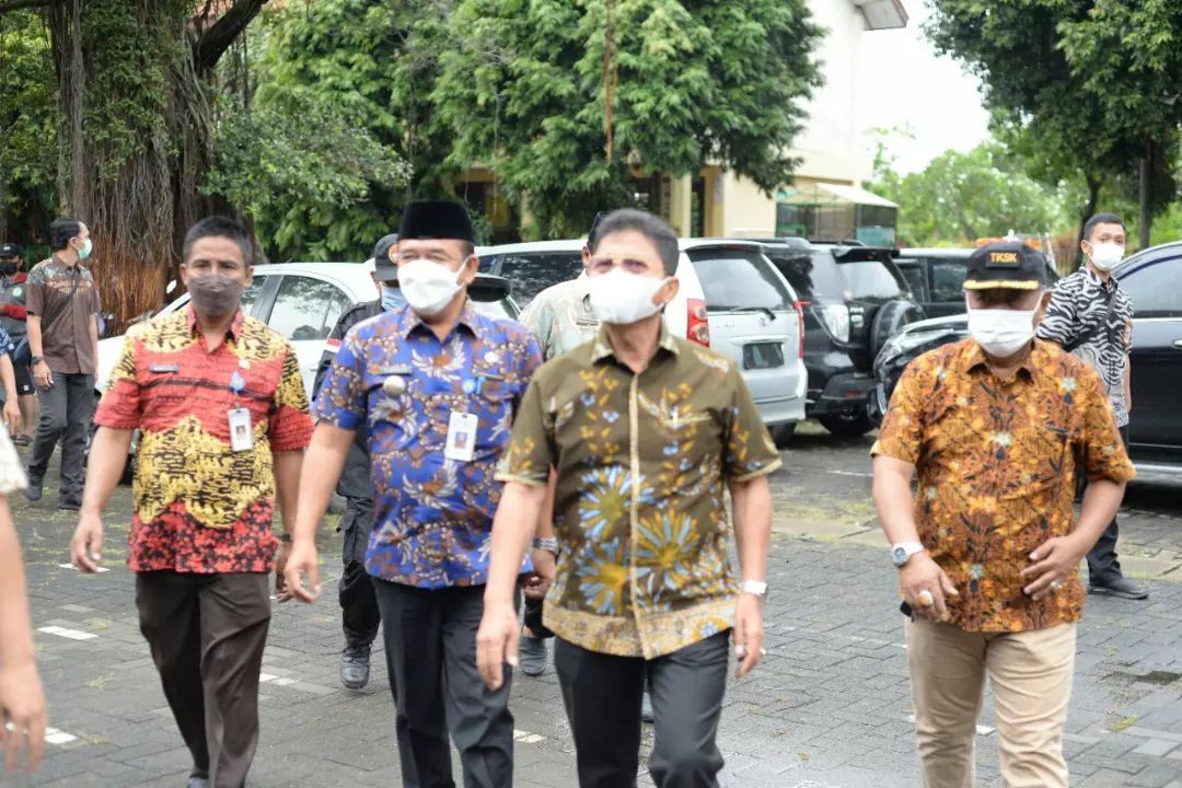 Wakil Walikota Tangerang Monitoring Vaksin Anak Usia 6+