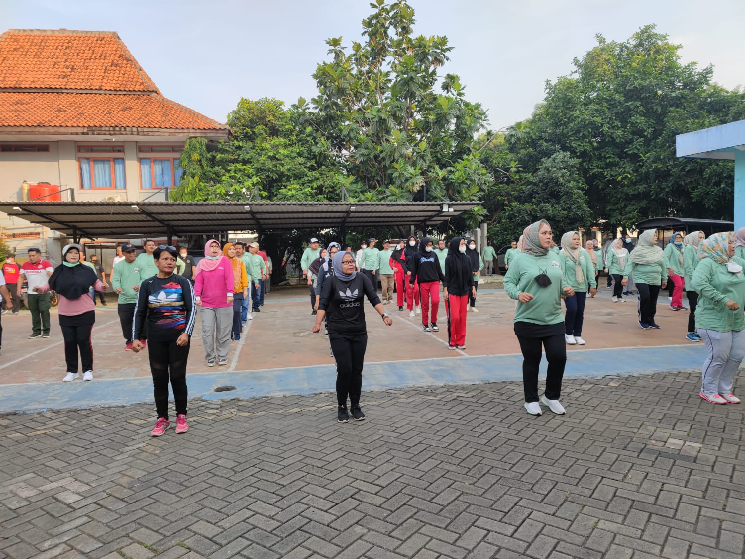 SENAM PAGI BERSAMA DI HARI JUM'AT