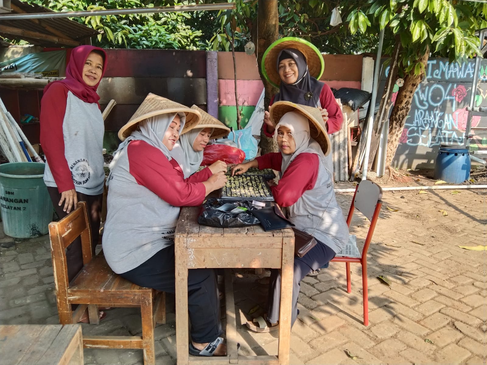 MONITORING KWT