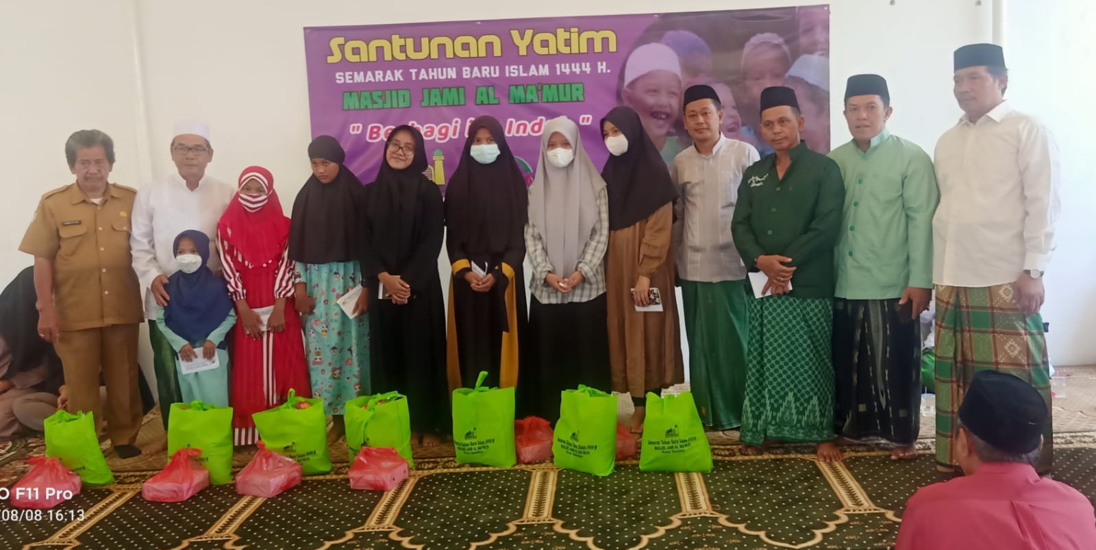 SANTUNAN YATIM DAN TABLIGH AKBAR
