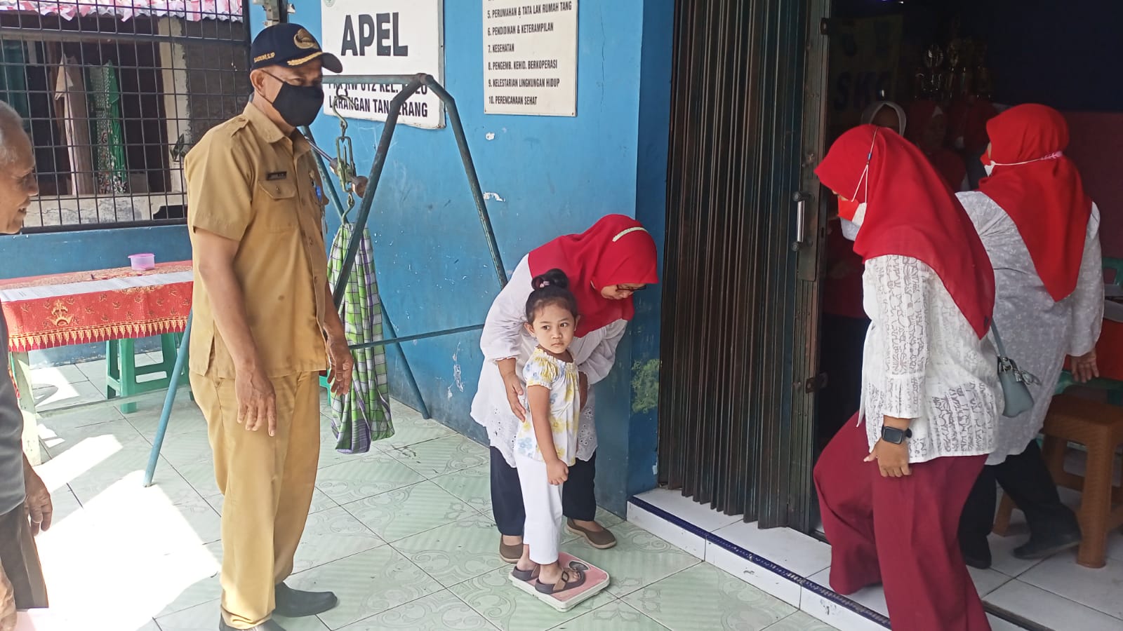 Monitoring Kegiatan Pelayanan Posyandu Apel RW. 012