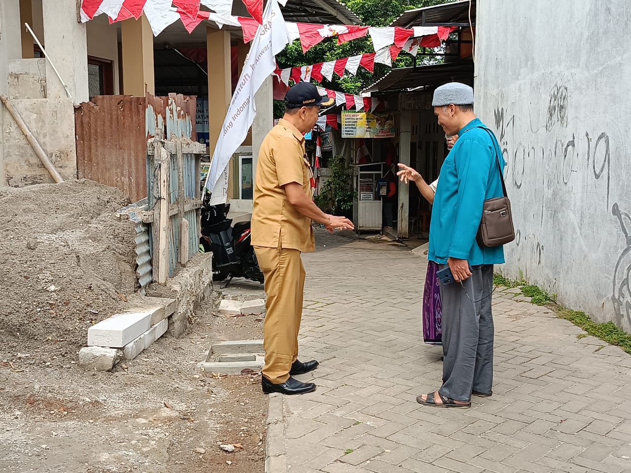 Perencanaan sodetan saluran Air dari Musholla Daarul Muttaqin Rt 01/06