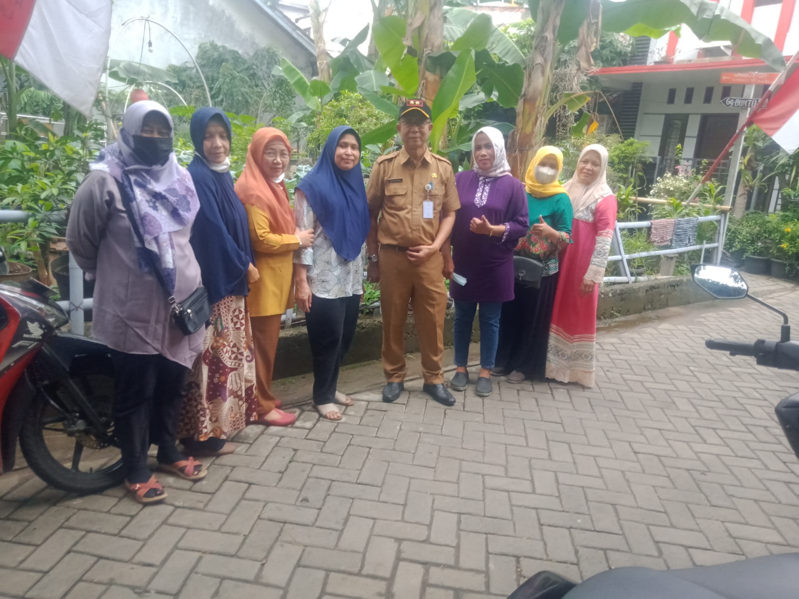 MONITORING LAHAN TOGA 