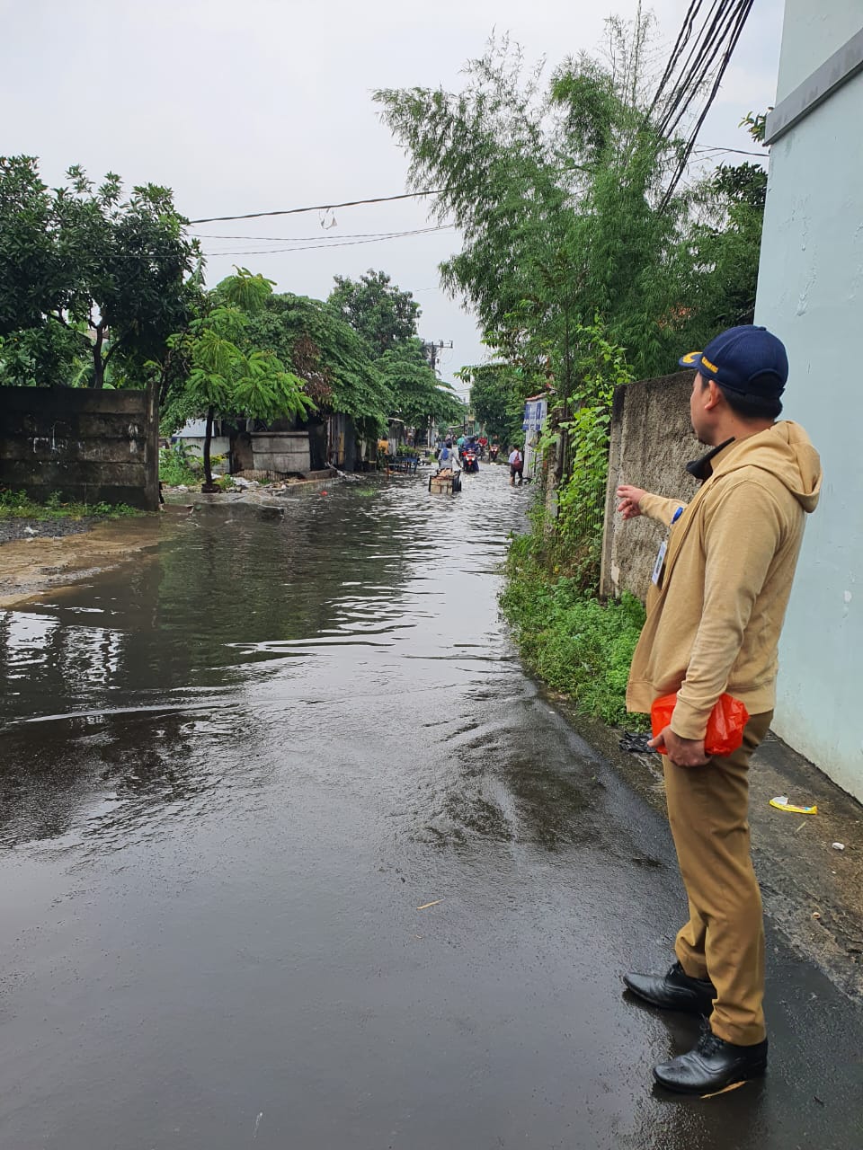Monitoring Genangan Air Hujan di Jalan H. Holil 