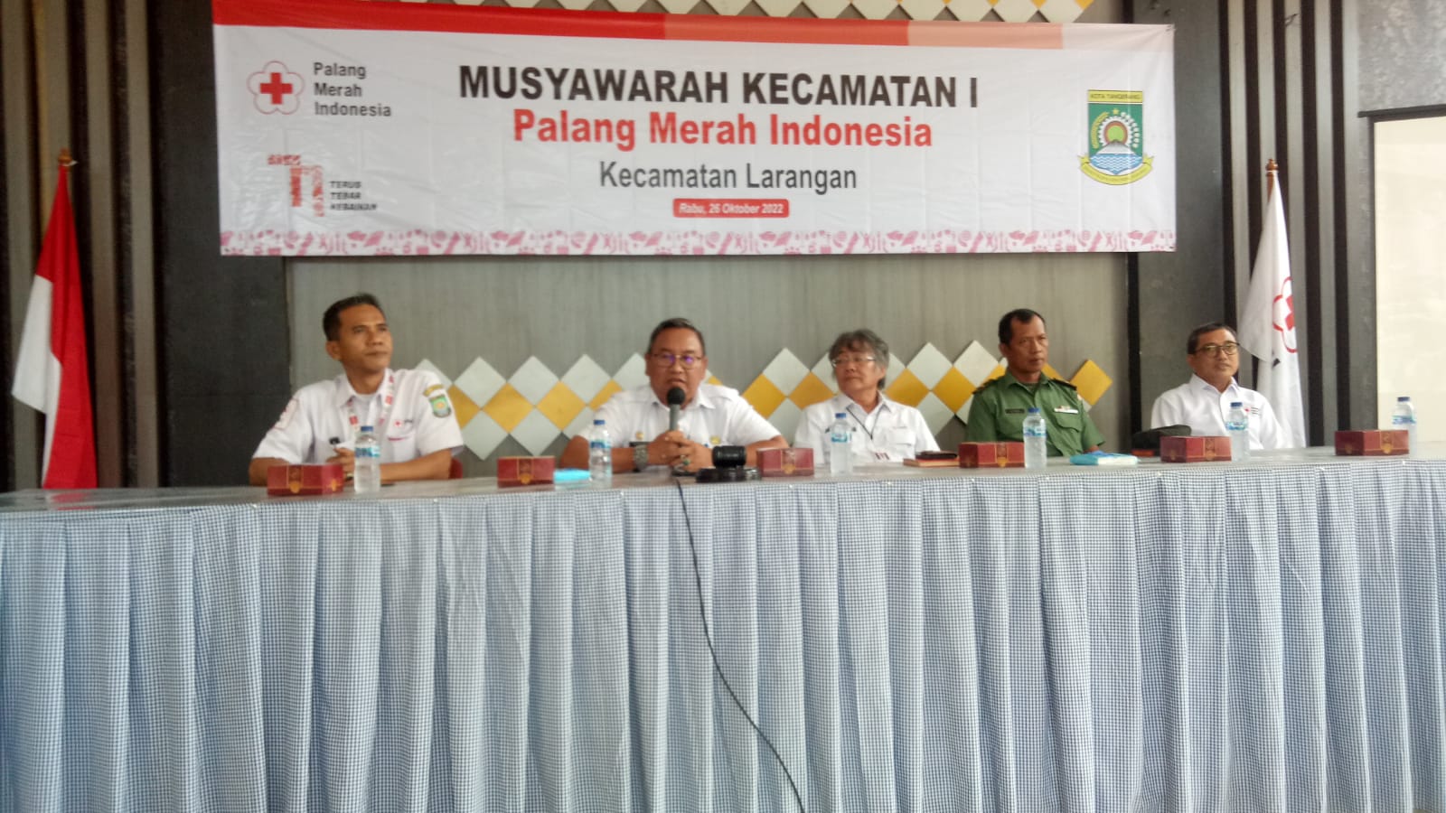 MENGHADIRI KEGITAN MUSYAWARAH KECAMATAN 1 PALANG MERAH INDONESIA