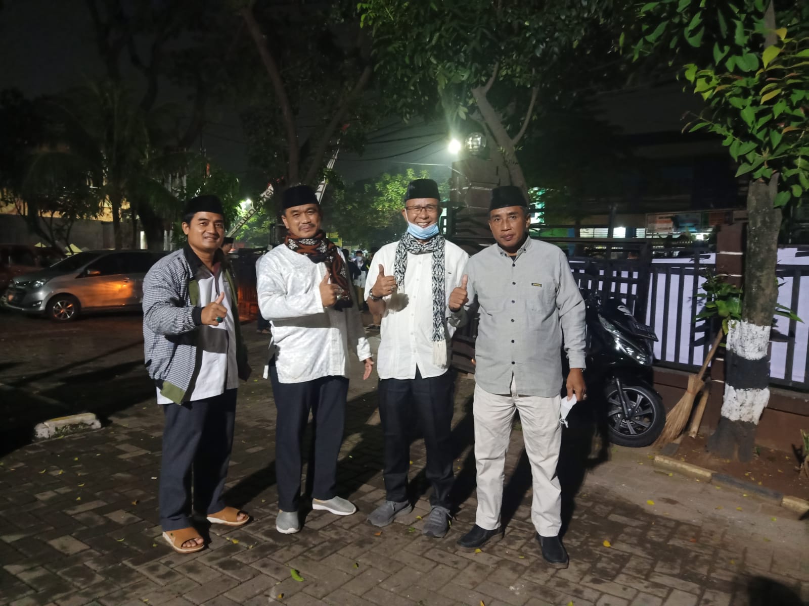 MENGHADIRI ACARA PENUTUPAN   FESTIVAL MAULID NABI MUHAMMAD SAW