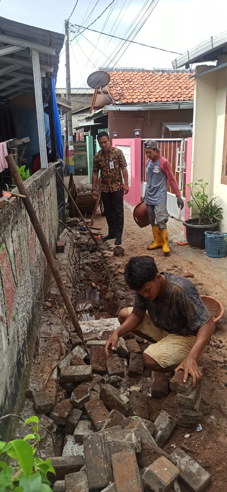 MONITORING PENGERJAAN DRAINASE