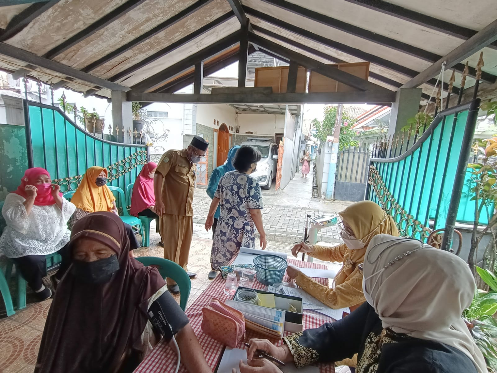 MINITORING POSYANDU LANSIA NANAS RW. 004