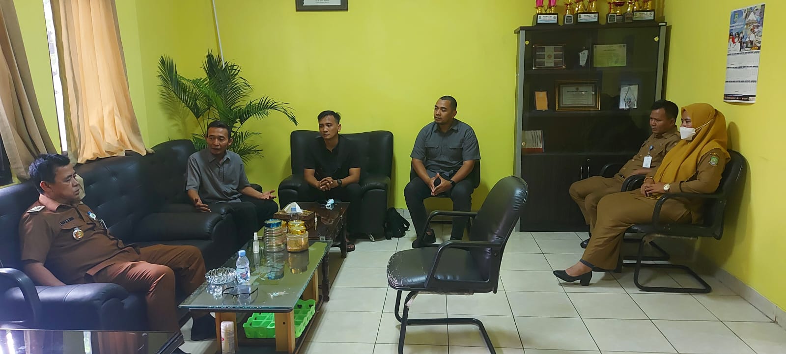 Rapat Koordinasi dengan PPK kecamatan Larangan