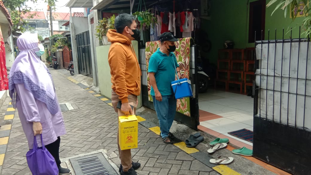 Kec Larangan Giat Pelayanan Posyandu Dan Bian Di Posyandu Jambu Mede Rw Dan Rw